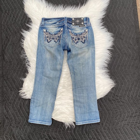 Miss Me Crop Embellished Jeans LT 130 - Picture 5 of 6